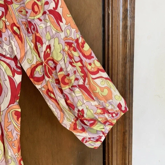 RelistAGB colorful abstract floral blouse lace up w tassel detail at neckline 1X - Picture 12 of 16